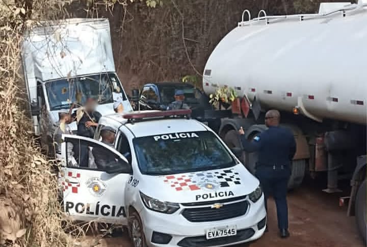 Ação policial na Waldomiro Bertassi pode ter sido por roubo de carga
